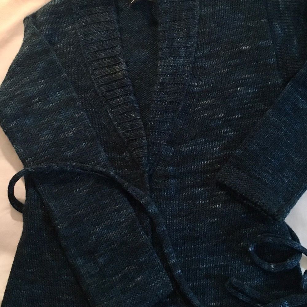 Offers accepted-Banana Republic sweater, NWT, Med